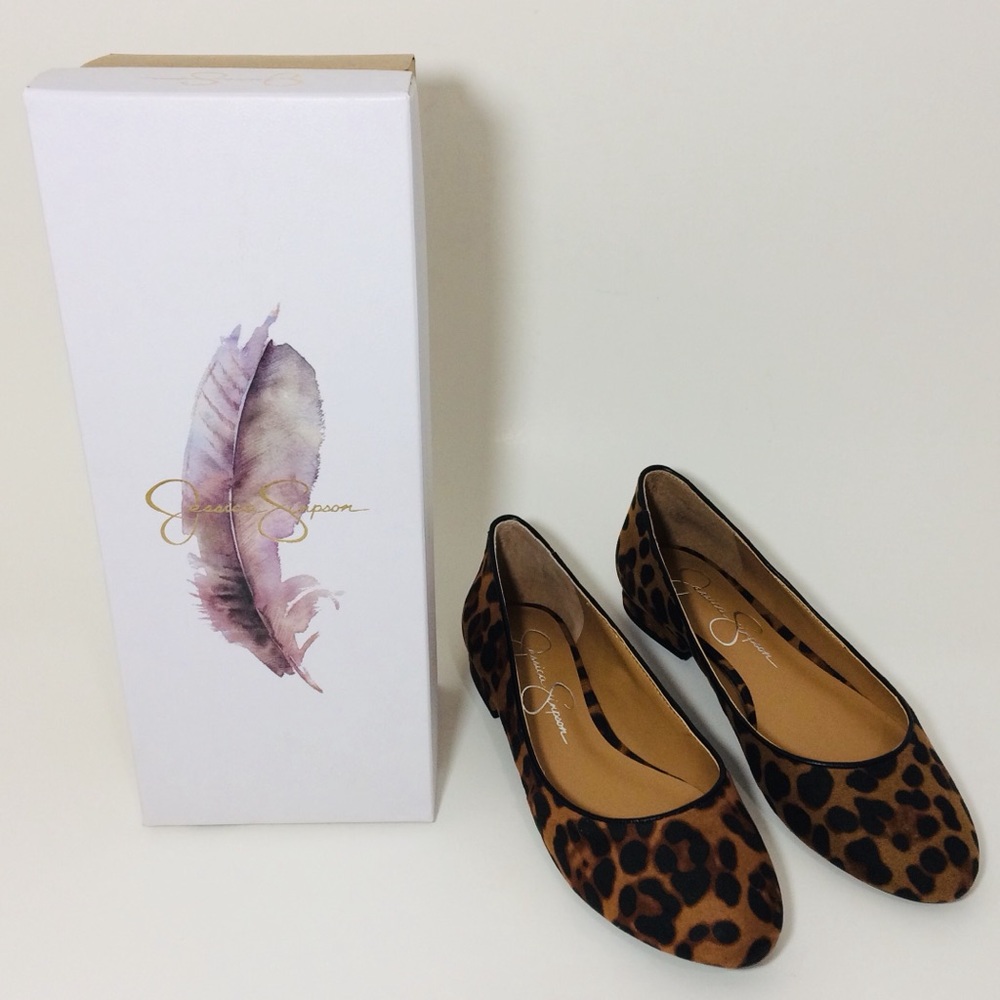 Jessica Simpson Women's Garcelle Skimmer Flat 6M